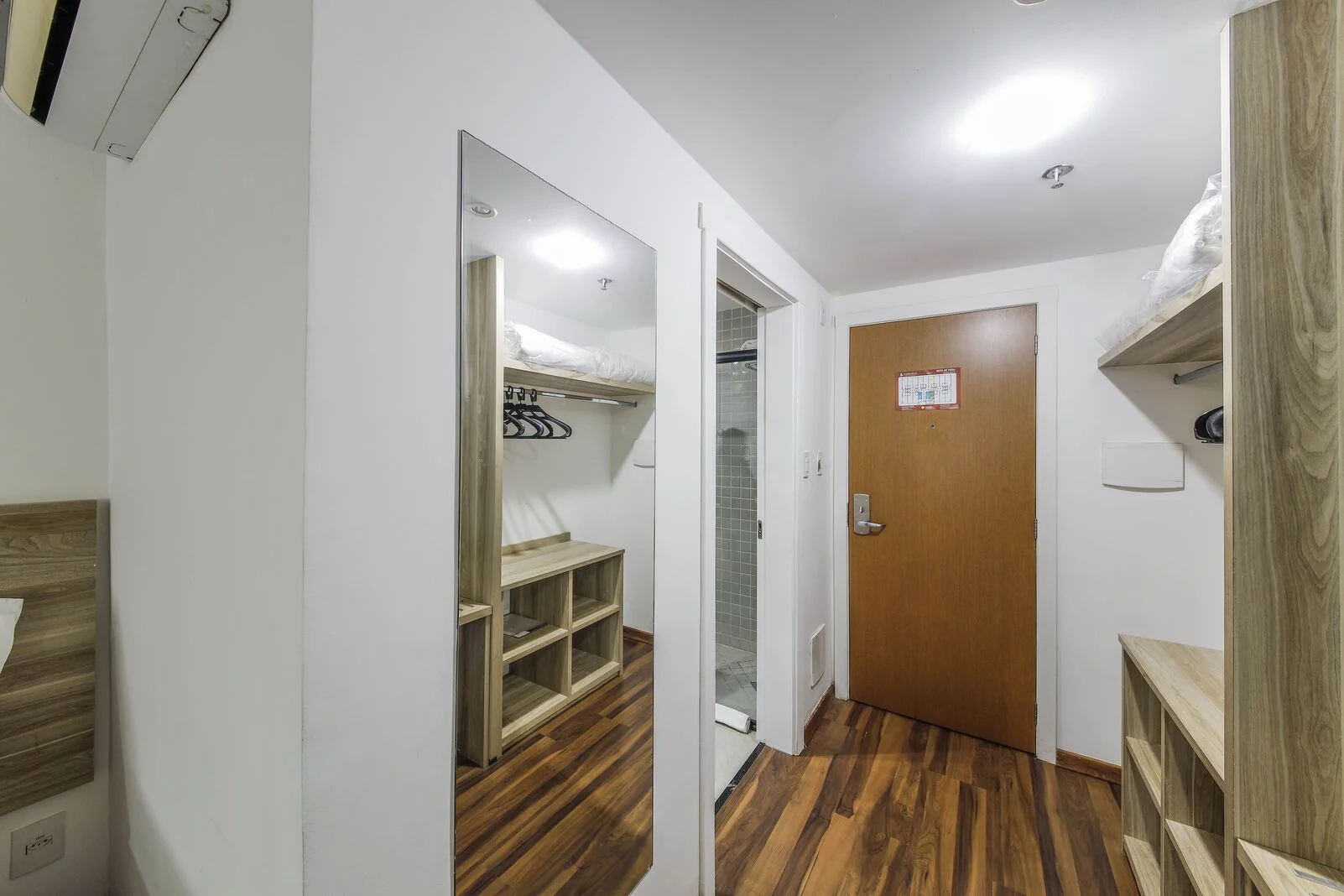 trade hotel