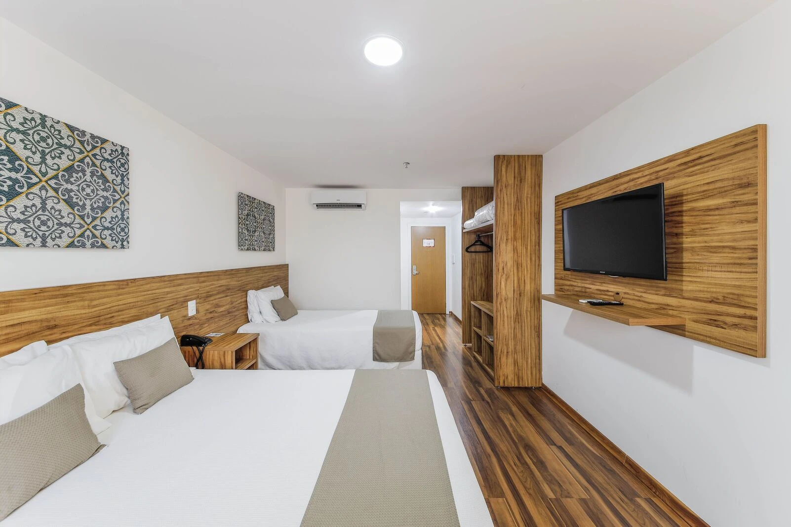 Trade Hotel