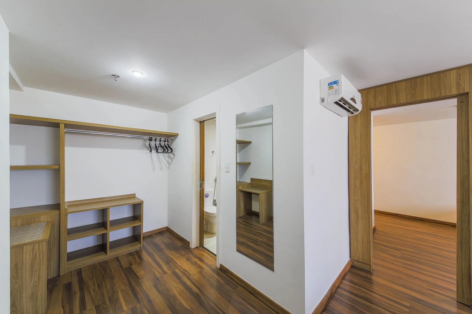 Trade Hotel